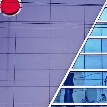 Maruthi Residency Inn & Restaurant ハイデラバード エクステリア 写真